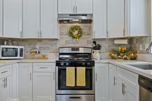 10144 Gould St, Riverside CA  92503-1692 exterior