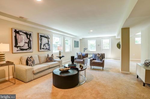 2221 Kimball Pl, Silver Spring MD 20910-1161 exterior