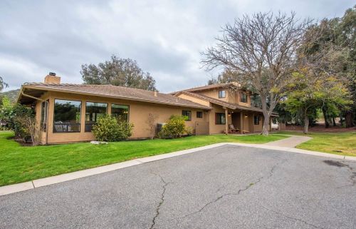 29610 Mac Tan Rd, Valley Center, CA