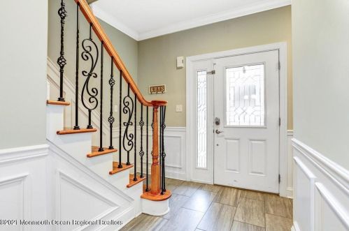 141 Forest Rd, Lakehurst, NJ 08759-0062