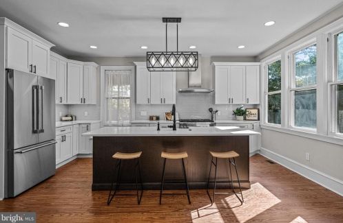 115 Washington Ave, Tavistock NJ  08033-3320 exterior