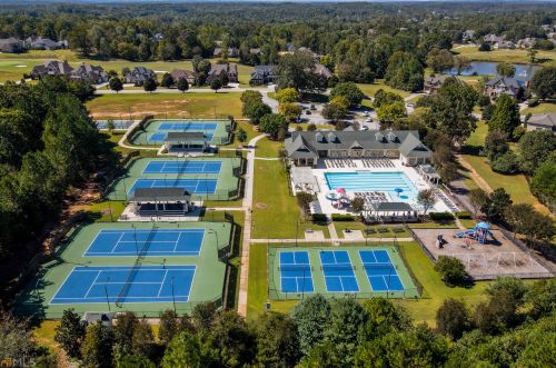 2414 Cotton Gin Row, Jefferson GA  30549-8811 exterior