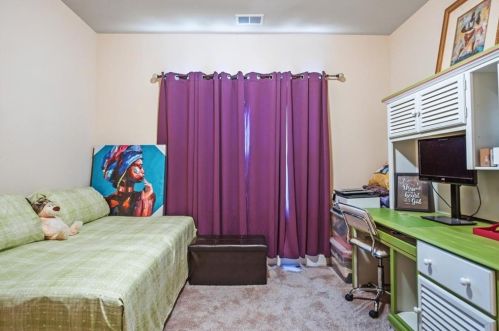 1566 Renaissance Dr, Conyers GA  30012-8024 exterior