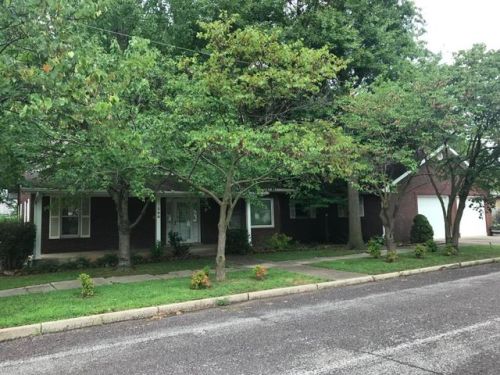 300 12th St, Monett, MO 65708-2177