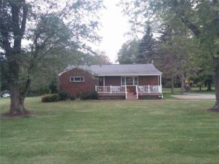725 Mercer Rd, Butler, PA 16001-1843
