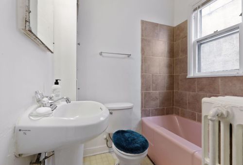 998 Grand Ave, Saint Paul MN 55102-2610 exterior