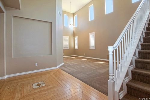 324 Atchley Ln, Placentia, CA 92870-5272