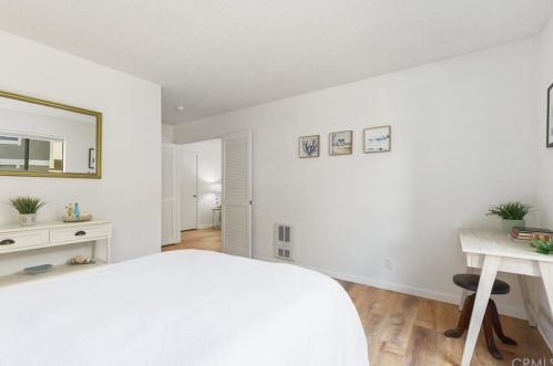 117 Streamwood, Irvine CA  92620-1946 exterior