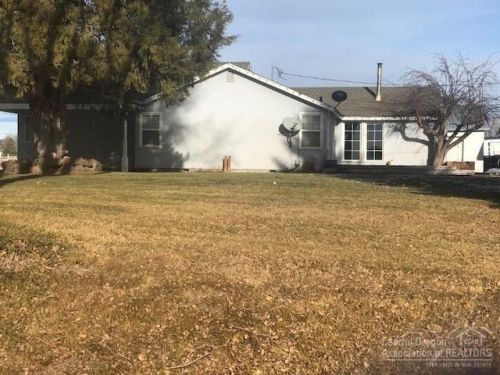 417 Owens Rd, Prineville, OR 97754-8150