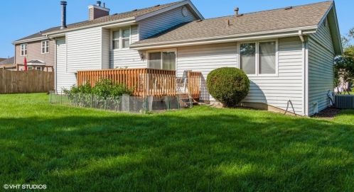 3829 Badger Rd, Rockford, IL 61114-8114