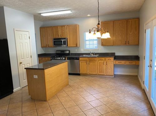 6806 Bridgewood Dr, Austell, GA 30168-6715