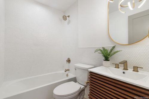 3131 Jasmine Way, Denver CO  80222-7627 exterior