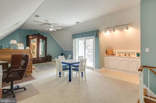 611 Cpe Mckinsey Dr, Severna Park MD 21146-4058 exterior