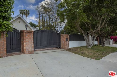 4929 Hayvenhurst Ave, Van Nuys, CA 91436-1112