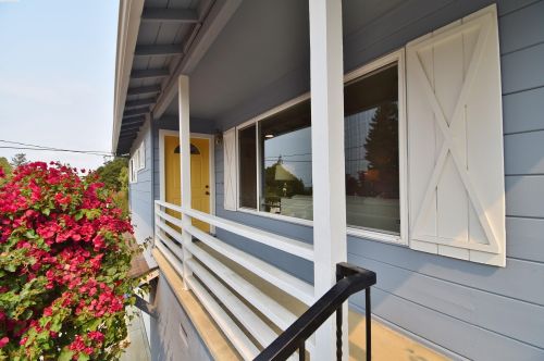 5176 Cunningham Ct, Hayward, CA 94546-2538