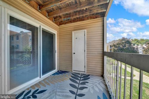 383 Silvia St, Trenton NJ 08628-3238 exterior