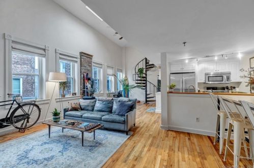 2 Main St, Norwalk, CT 06854-2711