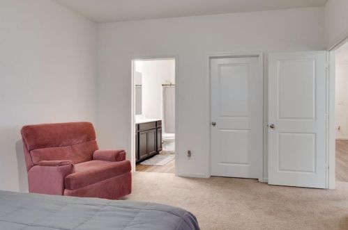 5328 Stone Meadow Ln, Fort Worth TX  76179-4283 exterior