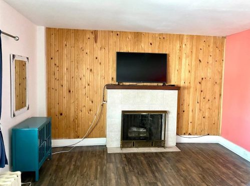 7613 Oak Ave, Gary IN  46403-1362 exterior