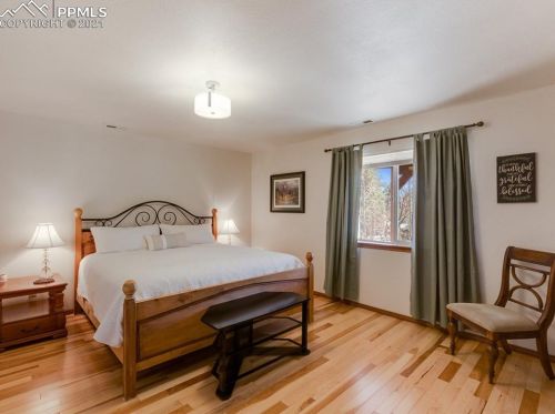 310 Panther Ct, Woodland Park CO exterior