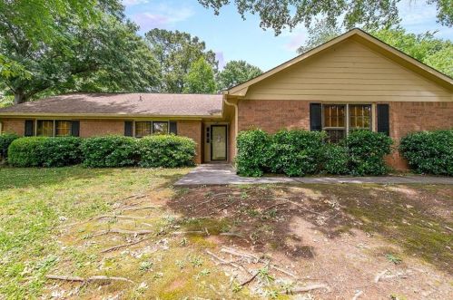 3681 Basswood Rd, Lithonia, GA 30039-4064