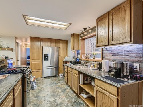 418 Willow Dr, Denver CO  80603-5761 exterior