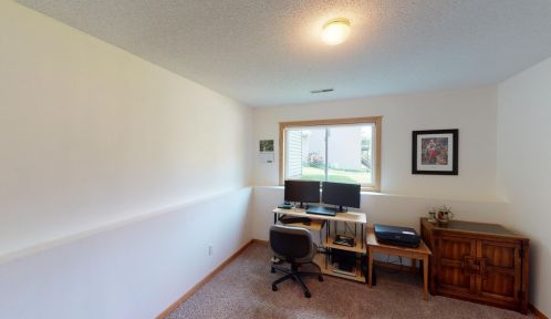 7322 31st St, Saint Paul MN  55128-4030 exterior