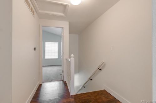 6909 Briarwood Dr, Englewood CO 80112-1160 exterior