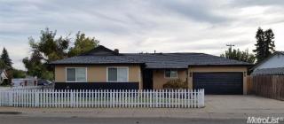 1100 Holly Dr, Lodi, CA 95240-1624