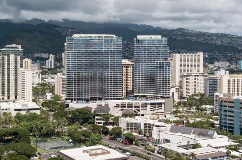 383 Kalaimoku St, Honolulu HI  96815 exterior