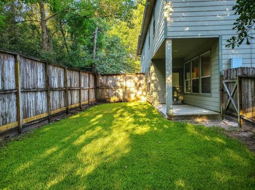 22 Baccara Pl, Conroe TX  77384-5000 exterior