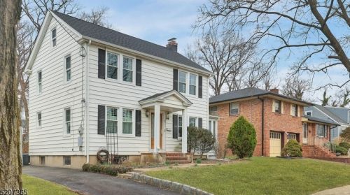 26 Battle Hill Ave, Springfield, NJ 07081-1912