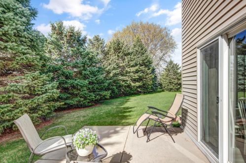 3307 Jansen Way, Saint Paul MN  55127-5125 exterior