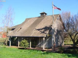 28386 Elisha Rd, Barlow OR  97013-9340 exterior