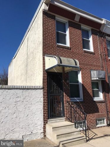 2632 Cedar St, Philadelphia PA  19125-2334 exterior