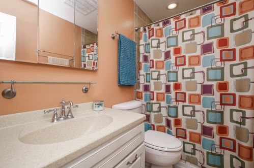 348 Sherwood Ct, Lemont IL  60440-2072 exterior