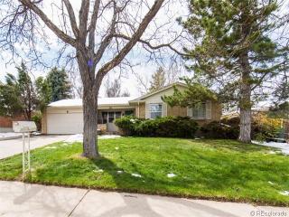 657 Oswego Ct, Denver CO  80012-5201 exterior