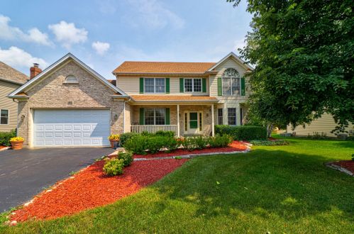 603 Prairieview Pkwy, Pingree Grove, IL 60140-9655