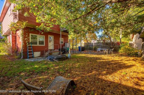 158 Mabel Ave, Leonardo, NJ 07737-1662
