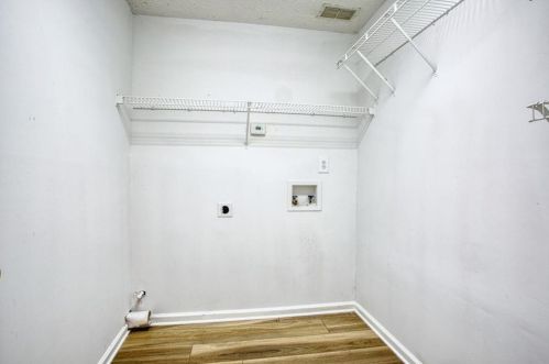 4072 Peachtree Farms Rd, Rex GA  30273-1380 exterior