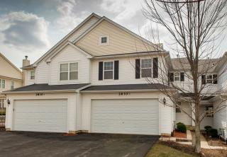 2830 Cattail Ct, Lake Barrington, IL