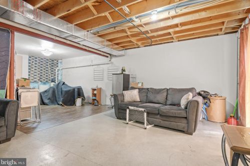 7 Copperwood Ln, Ephrata PA  17522-9186 exterior