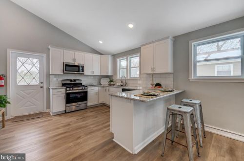 2644 Finlaw Ave, Camden NJ 08109-3116 exterior