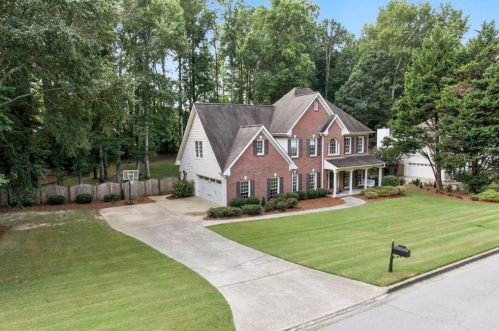 3765 Lake Seminole Dr, Buford, GA 30519-3716