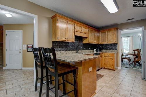 116 Holw Tree Ct, Lugoff SC  29078-8618 exterior
