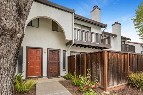756 Williamsburg Way, Gilroy, CA 95020-6342