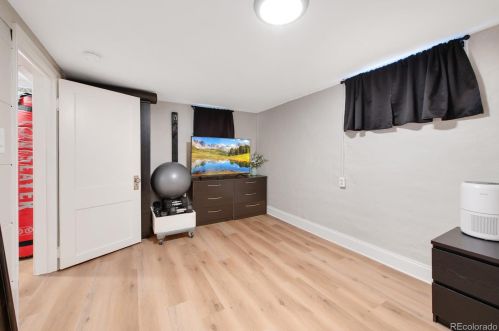 1877 Gilpin St, Denver CO  80210-3305 exterior