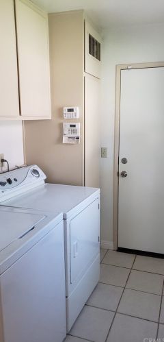 6156 Lakaren Ln, Riverside, CA 92509-6279