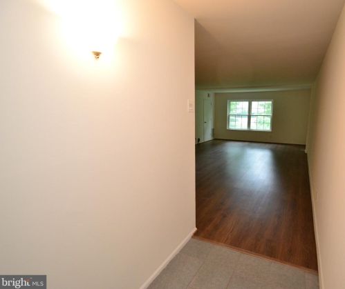 7640 Provincial Dr, Mc Lean, VA 22102-7641