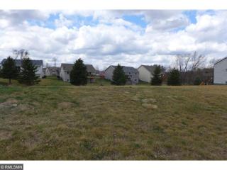 827 Whiskey Rd, Isanti, MN 55040-7484